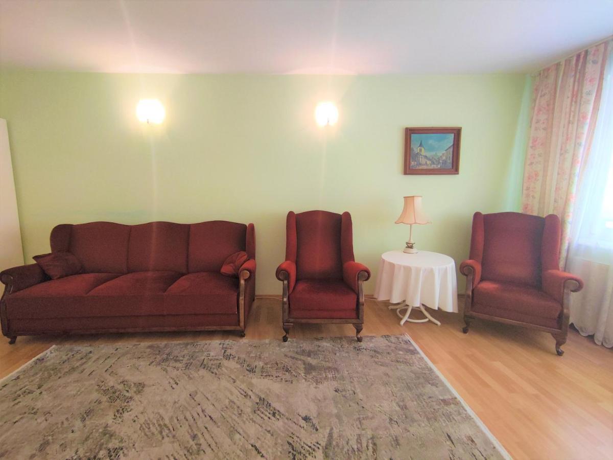 Apartmán Dom Na Zaciszu Varšava Exteriér fotografie